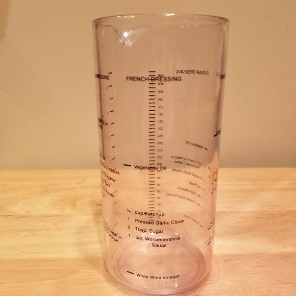 Pampered Chef Kitchen Pampered Chef Measure Mix Pour Dressing Maker